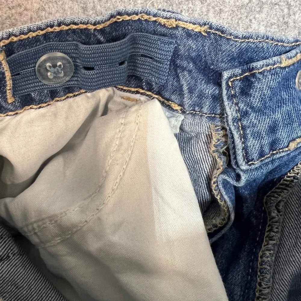 The Childrens Place Boys 90s Straight Leg Distressed Blue Jeans Size 12